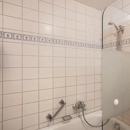 Bruennstein - Nr 11 Pool, Sauna Appartement *